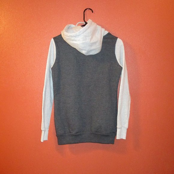 Colorado Ulura Woman Small Gray Red White Graphic Long Sleeve Pullover Hoodie - Picture 4 of 4